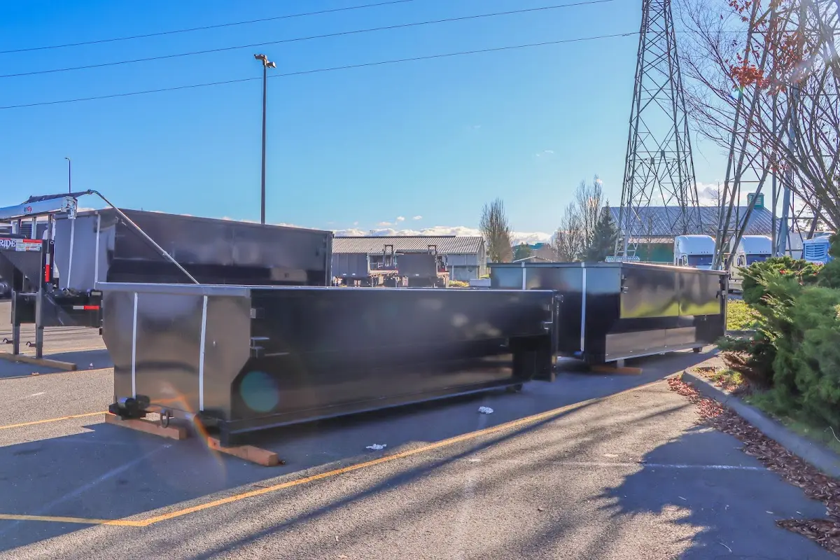 Professional dumpster rental and junk removal service in Creve Coeur